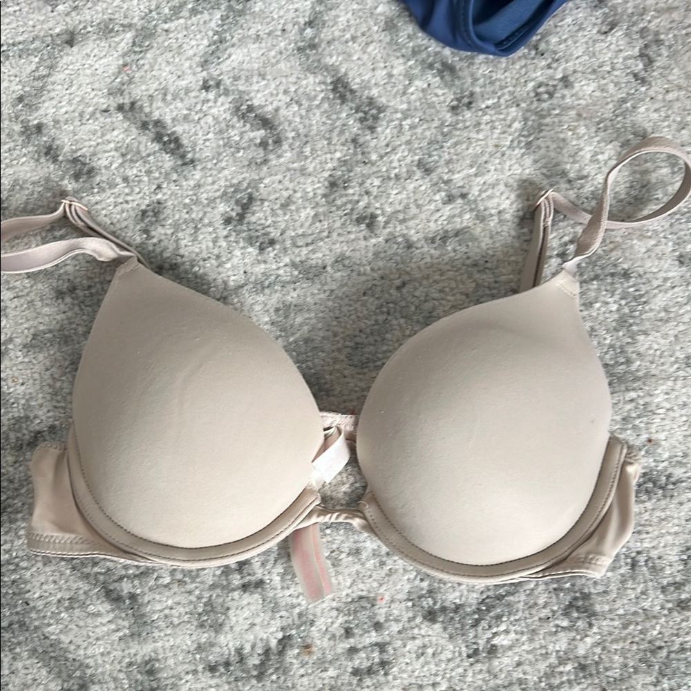 PINK Victoria's Secret Cream Bra Intimates & Sleepwear